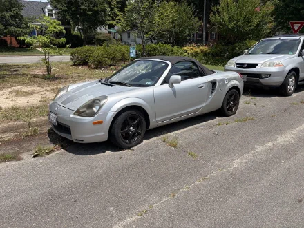 Toyota MR2 Spyder, 2000–05